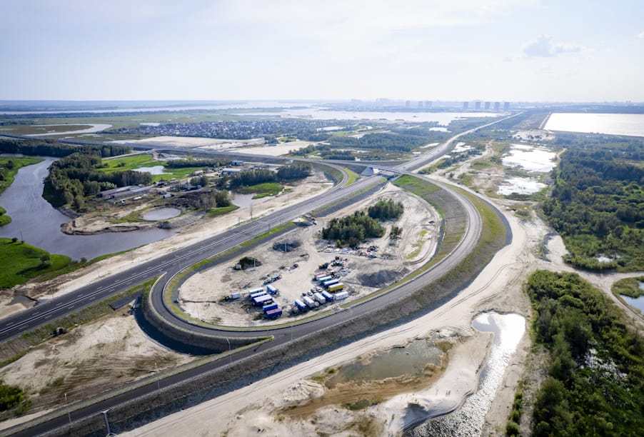 Ханты-Мансийский автономномныйокруг – Югра,мостового переход через реку Обь в районе Сургута (7)